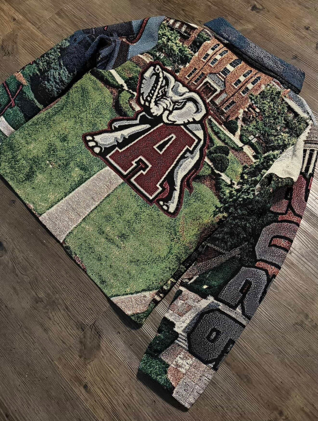 Tapestry Landscape Zip Up
