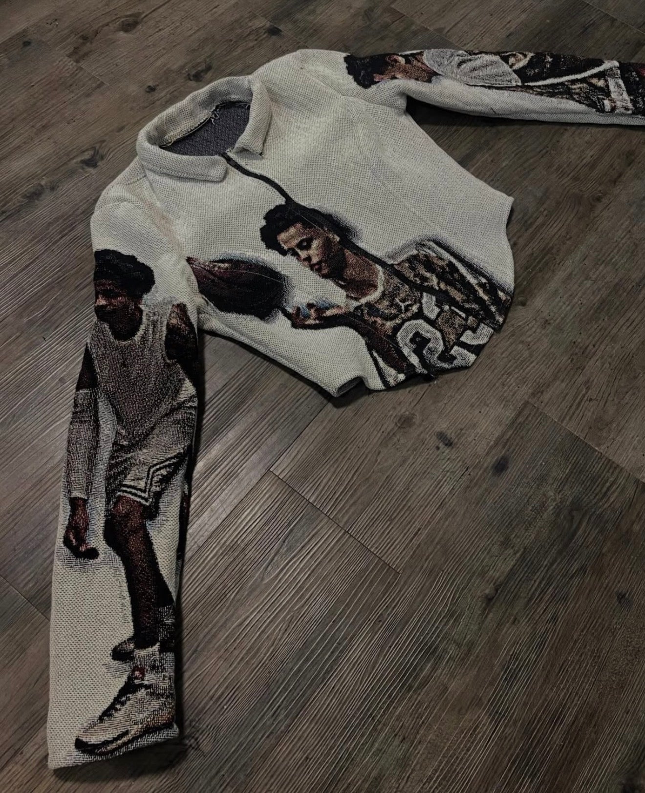 Tapestry Moto